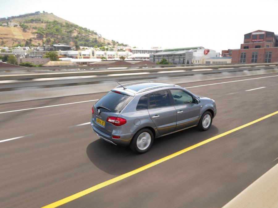  Renault Koleos 2008 года  (фото 68 из 188)